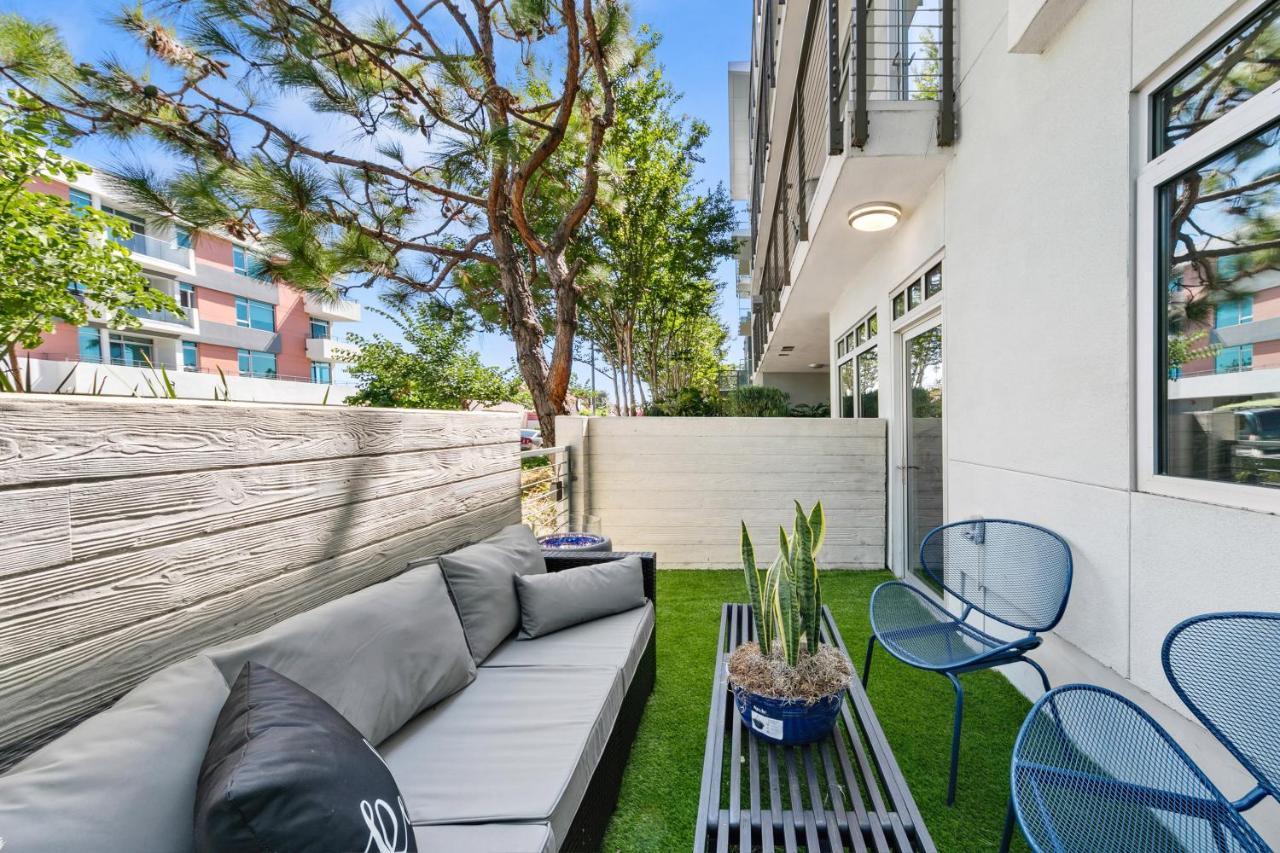 Beverly Grove Chic City Oasis 2 Bedroom Apt With Den 138 Los Angeles Exterior photo